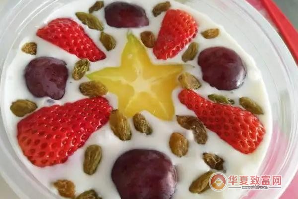 澜熊酸奶水果捞加盟